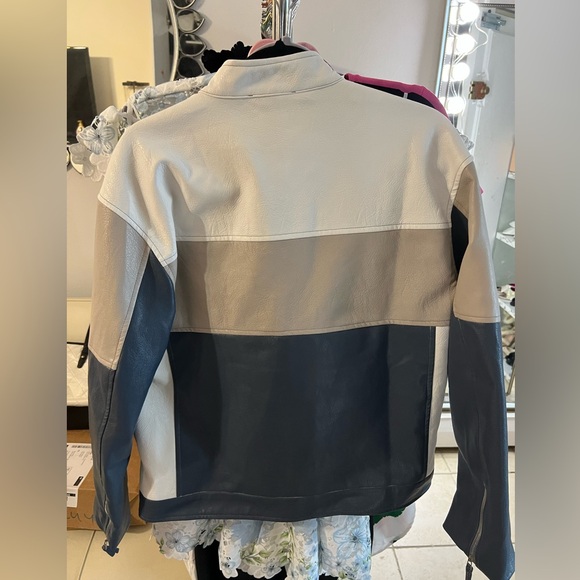 Leather skirt set - Picture 4 of 4